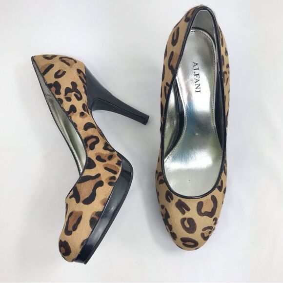 Alfani Animal Leopard Print Calf Hair Closed Toe Pump Heels - Picture 4 of 13